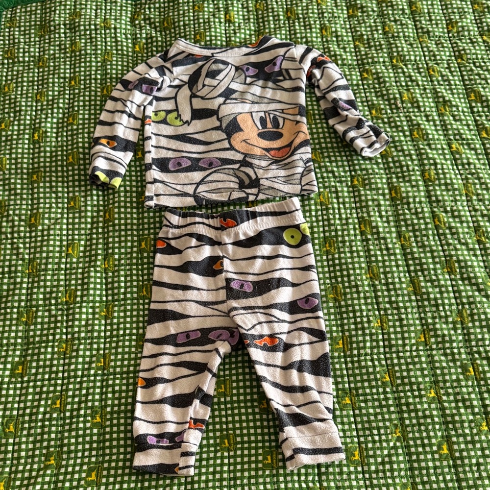 Disney Mickey Mouse mummy Print Pajama Set - Black, White, Orange, Green, Purple